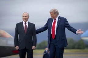 Песков подтвердил, что Путин ждет Трампа в Москве: приглашение остается в силе