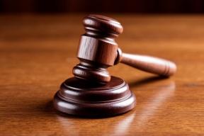 Черкесский суд вынес приговор адвокату, который использовал отчаяние родных осужденного для наживы