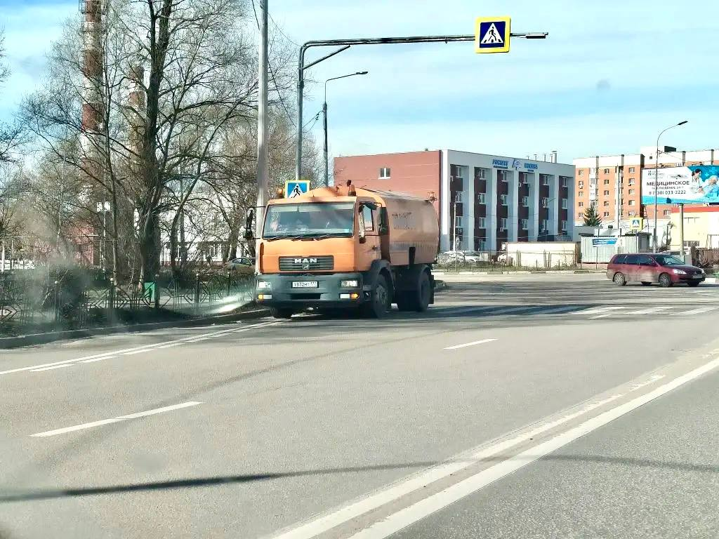 Руслан Заголовацкий: В Орехово-Зуевском городском округе коммунальные службы очистили 83 остановки и устранили более 1400 дорожных дефектов