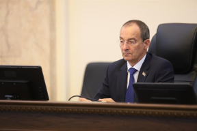 Юрий Бурлачко представил нового депутата ЗСК