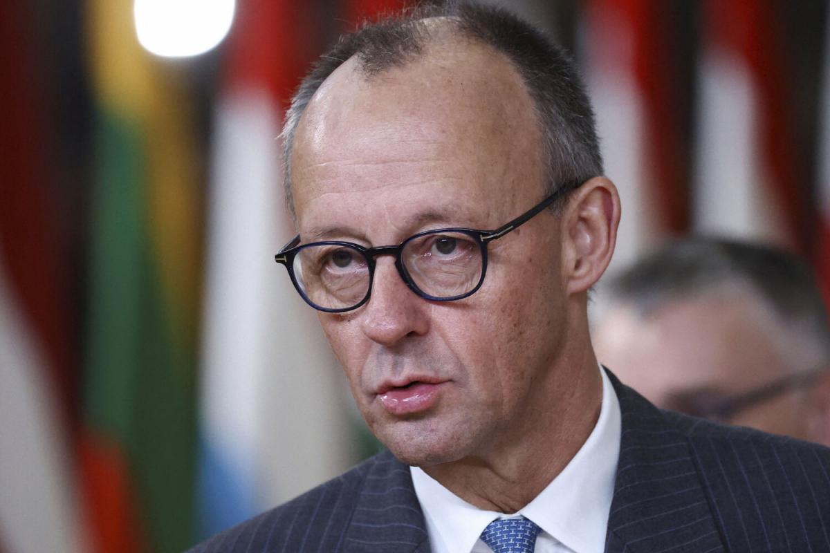 Конец «тихой заводи»: Мерц пообещал Зеленскому отправить на фронт беженцев-мужчин