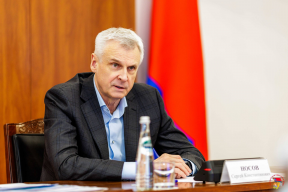 Губернатор Магаданской области Сергей Носов обсудил модернизацию ЖКХ и жилищной сферы региона на очередном Совете территории