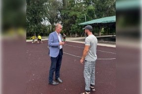 Спикер гордумы Астрахани Игорь Седов поможет с благоустройством спортплощадки в парке имени Ленина