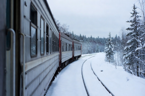 В Карелии за зиму от снега очистили свыше 37 тыс. км ж/д путей от снега