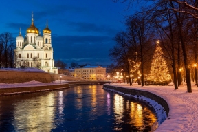 Псков обогнал Тамбов: названы самые дешевые направления для новогодних поездок по России