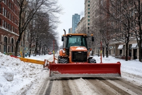 Лисичанск получил коммунальную спецтехнику, которую направил Татарстан