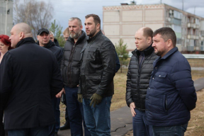 Михаил Собакин проверил содержание территорий в Стремилове в г.о. Чехов