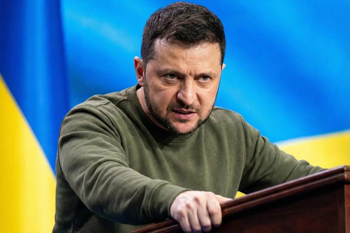 Профессор из Варшавы раскрыл неожиданный сценарий Зеленского: Киев готовит мобилизацию уже против Польши