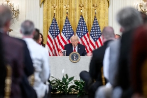 «Чем быстрее, тем лучше»: сенатор Грэм потребовал убрать американские базы из Испании