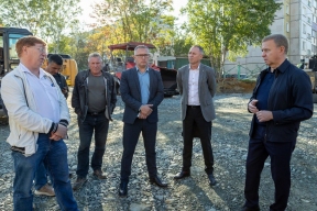 Мэр Южно-Сахалинска Сергей Надсадин поручил завершить капремонт в детском саду «Веснушка» до декабря