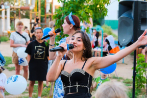 Председатель Гордумы Астрахани Игорь Седов оценил дворовой праздник фестиваля «Летняя перезагрузка»