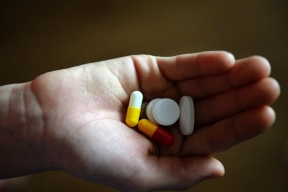 A popular painkiller has proven to be an effective cancer protector.