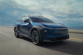 «СП Бизнес Кар» через суд потребовал снять препятствия для поставок Toyota и Lexus в РФ
