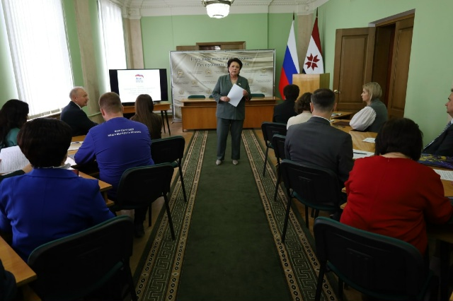 Спикер Госсобрания Владимир Чибиркин: Фракция «Единая Россия» обсудила развитие системы обратной связи в Мордовии в рамках работы с Центром управления регионом