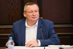 «Вы – часть правоохранительной системы, обеспечивающей правовую стабильность и торжество справедливости»: председатель Думы Астраханской области Игорь Мартынов поздравил сотрудников следственных органов с профессиональным праздником