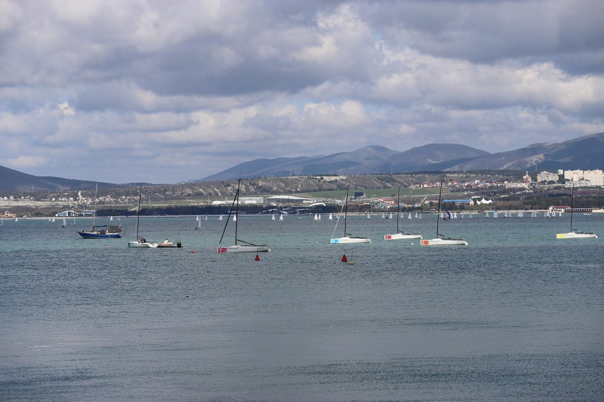 В Геленджике к лету откроют 73 оборудованные пляжные территории