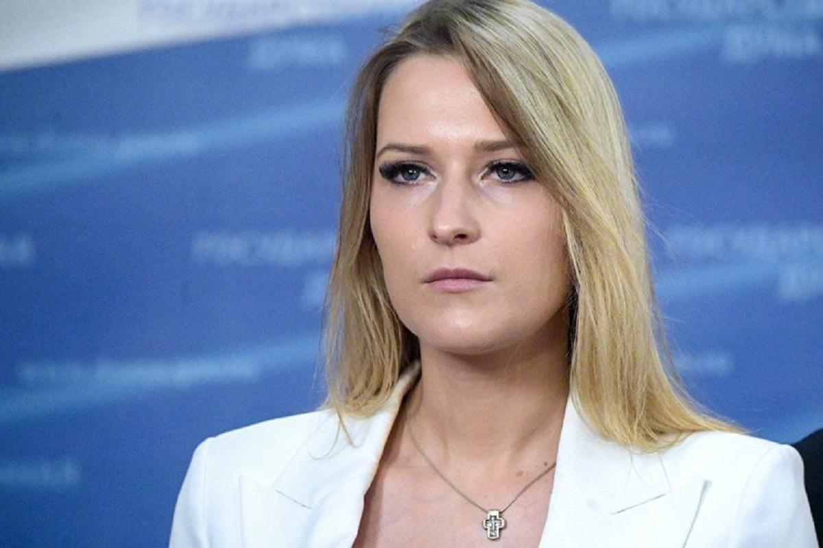 «Справедливая Россия» активно продвигает Яну Лантратову на пост омбудсмена