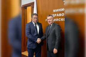 Игорь Кобзев доложил Михаилу Мурашко о строительстве объектов здравоохранения в Иркутской области