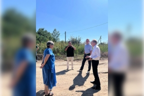 Спикер гордумы Астрахани Игорь Седов взял на контроль уборку территории у детского сада №65