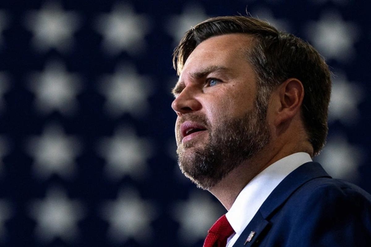 Вице-президент США назвал «своим главным достижением» отказ от оружия для Украины