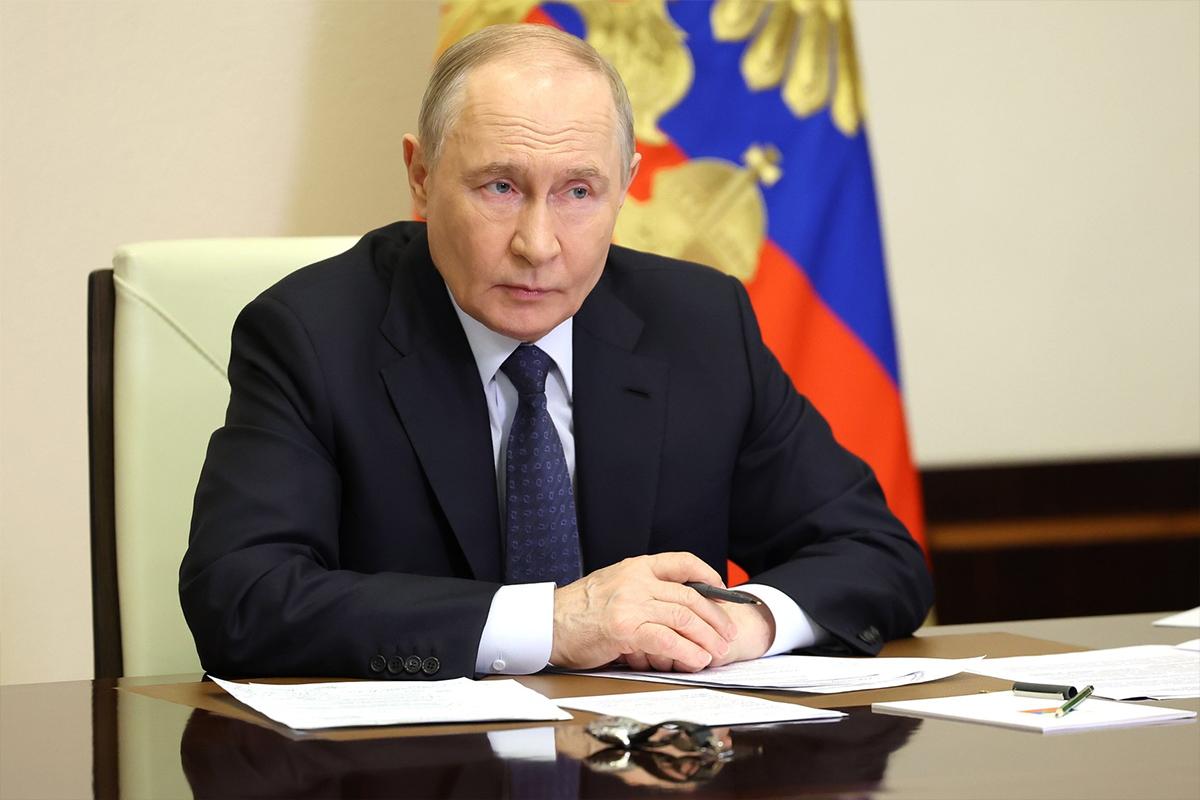 Крестный ход вместо взрывов: Путин неожиданно объявил перемирие на 11 и 12 апреля